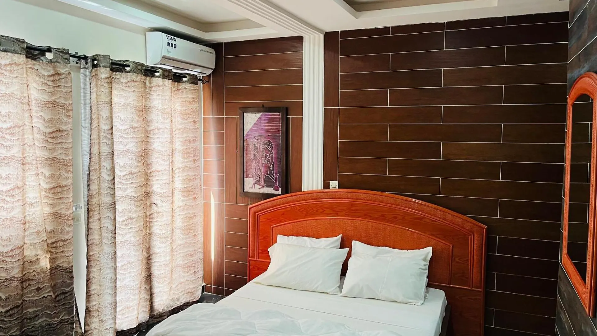 ***  Hotel Les Mamelles داكاغْ السنغال